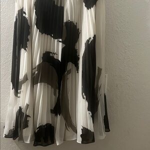 Women’s multi colored skirt,banana Republic brand.Z:6.